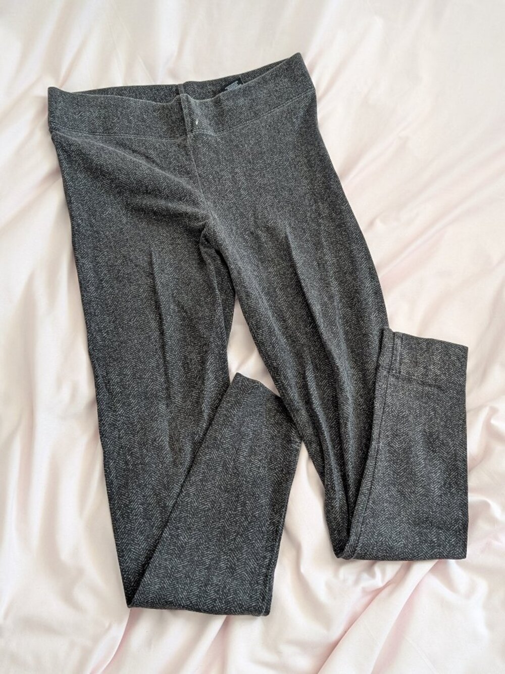 Original Nicole Miller Grey Herringbone Leggings S